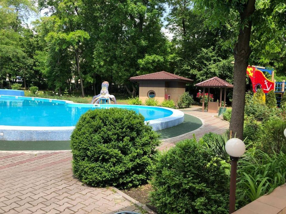 Детский бассейн в парке Черевичкина